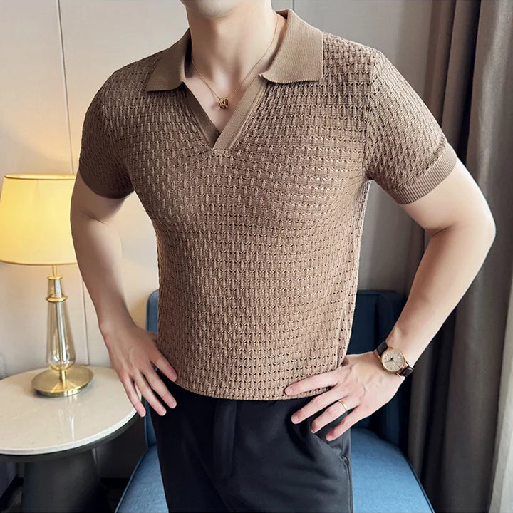 Weymar Essential™ V-Neck T-Shirt